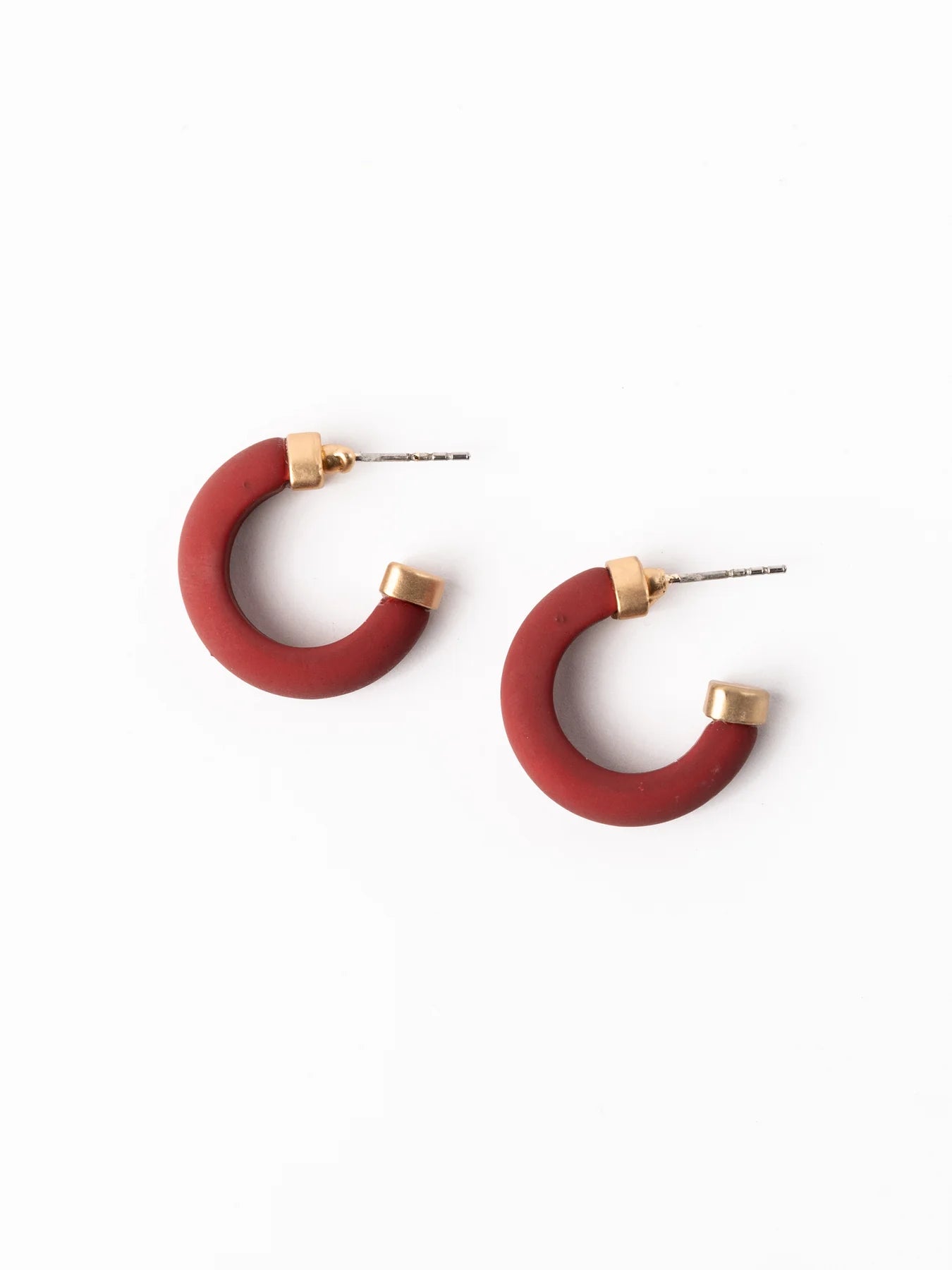 Amanda Earrings | Medium Crimson