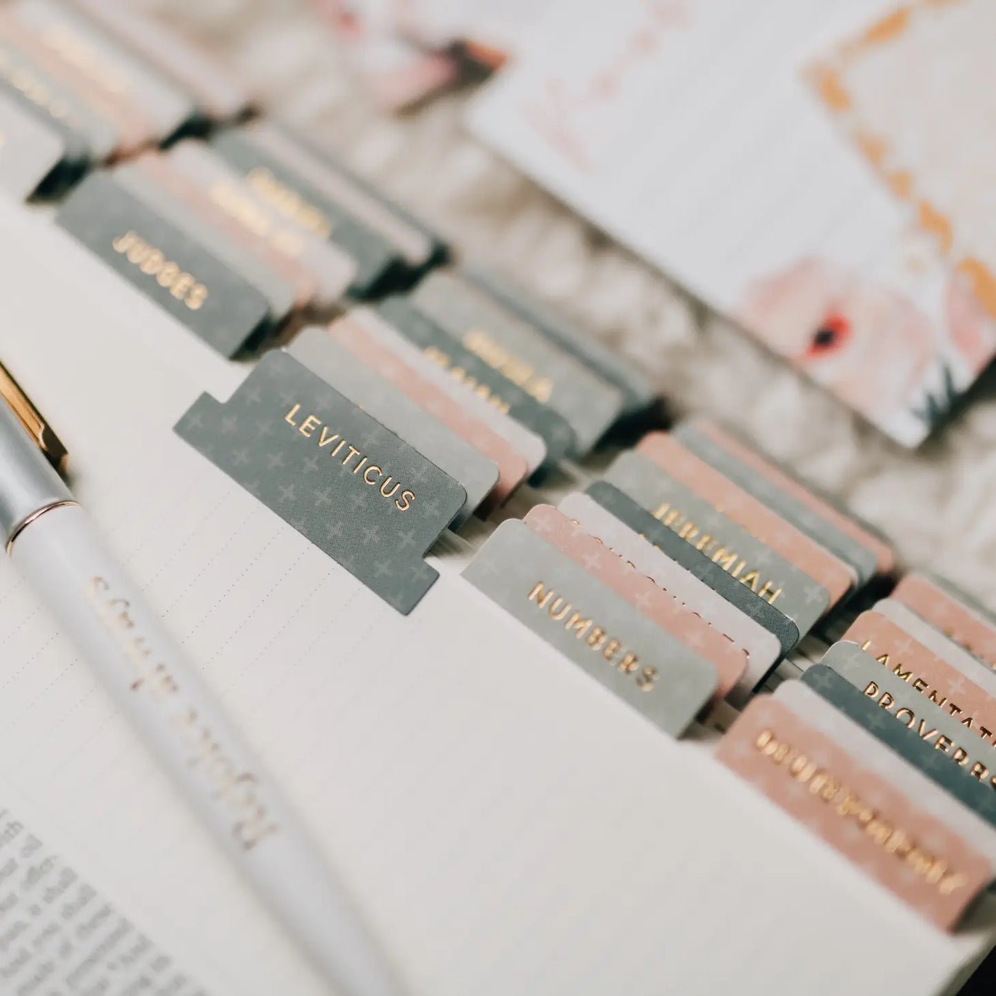 Croses Bible Tabs