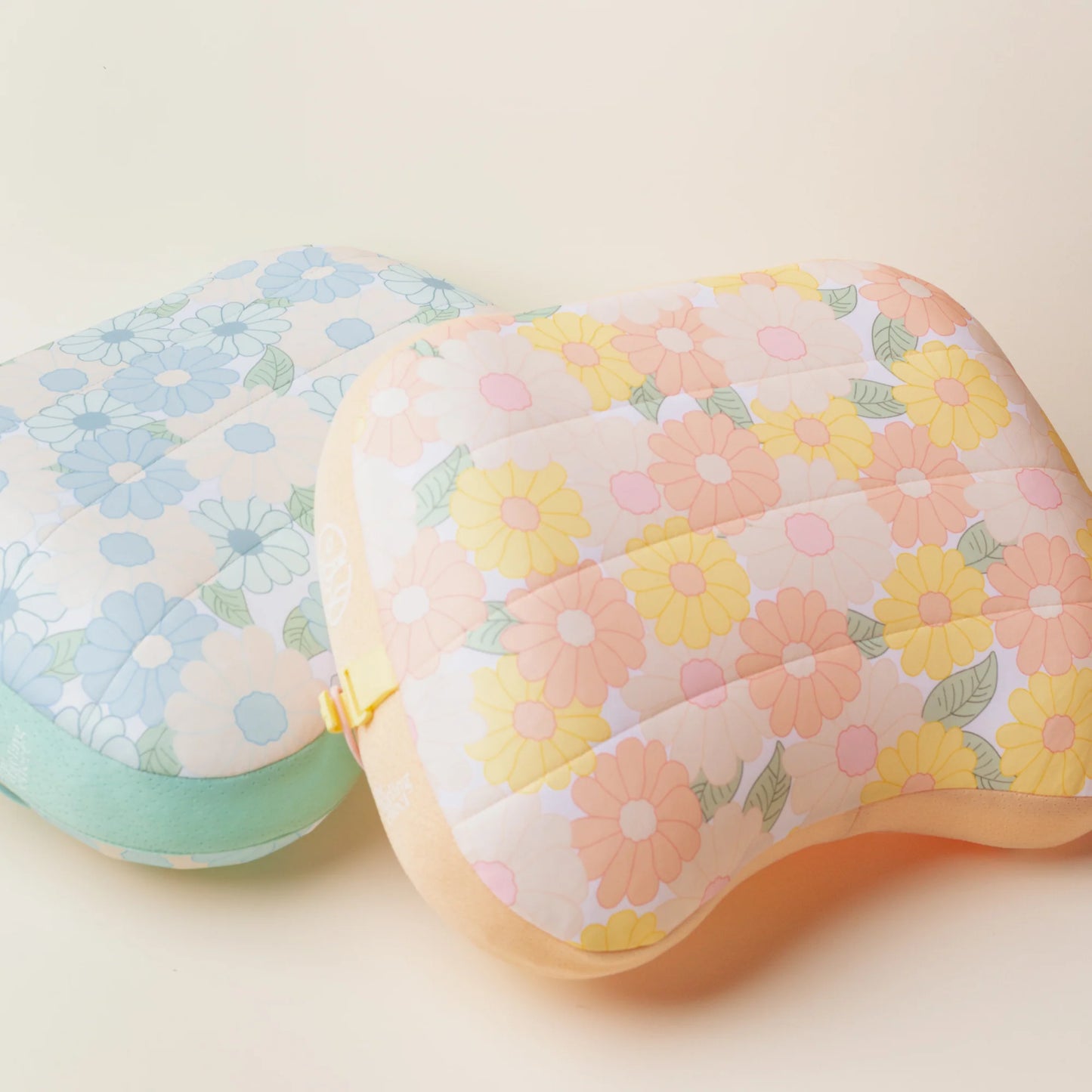 Aqua Daisy Craze Beach Pillow
