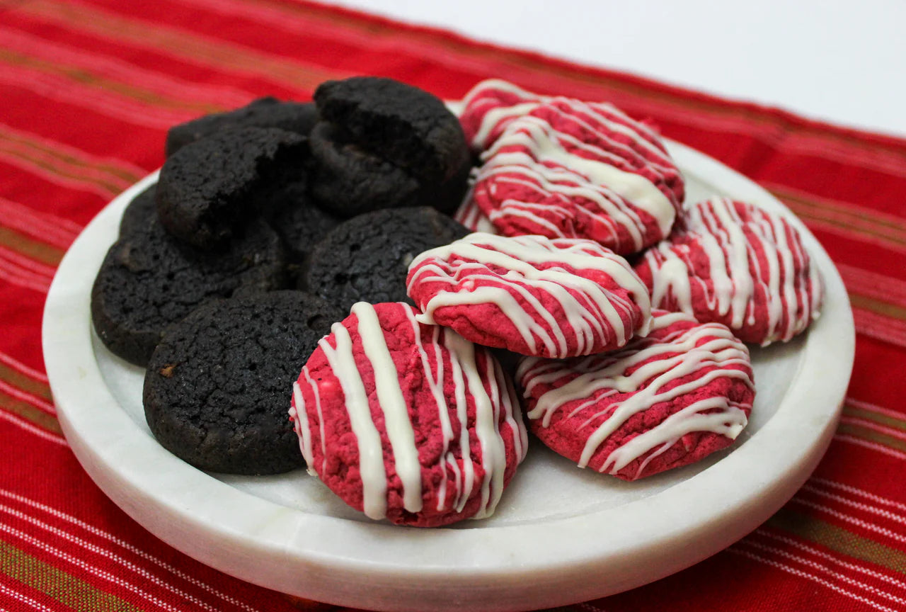 Red Velvet Holiday Tin Cookies