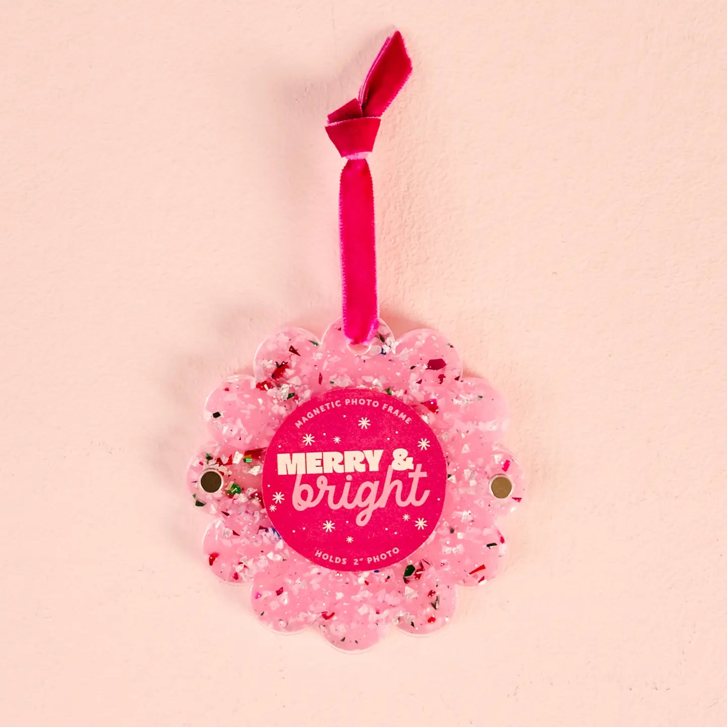 Merry & Bright Scalloped Ornament