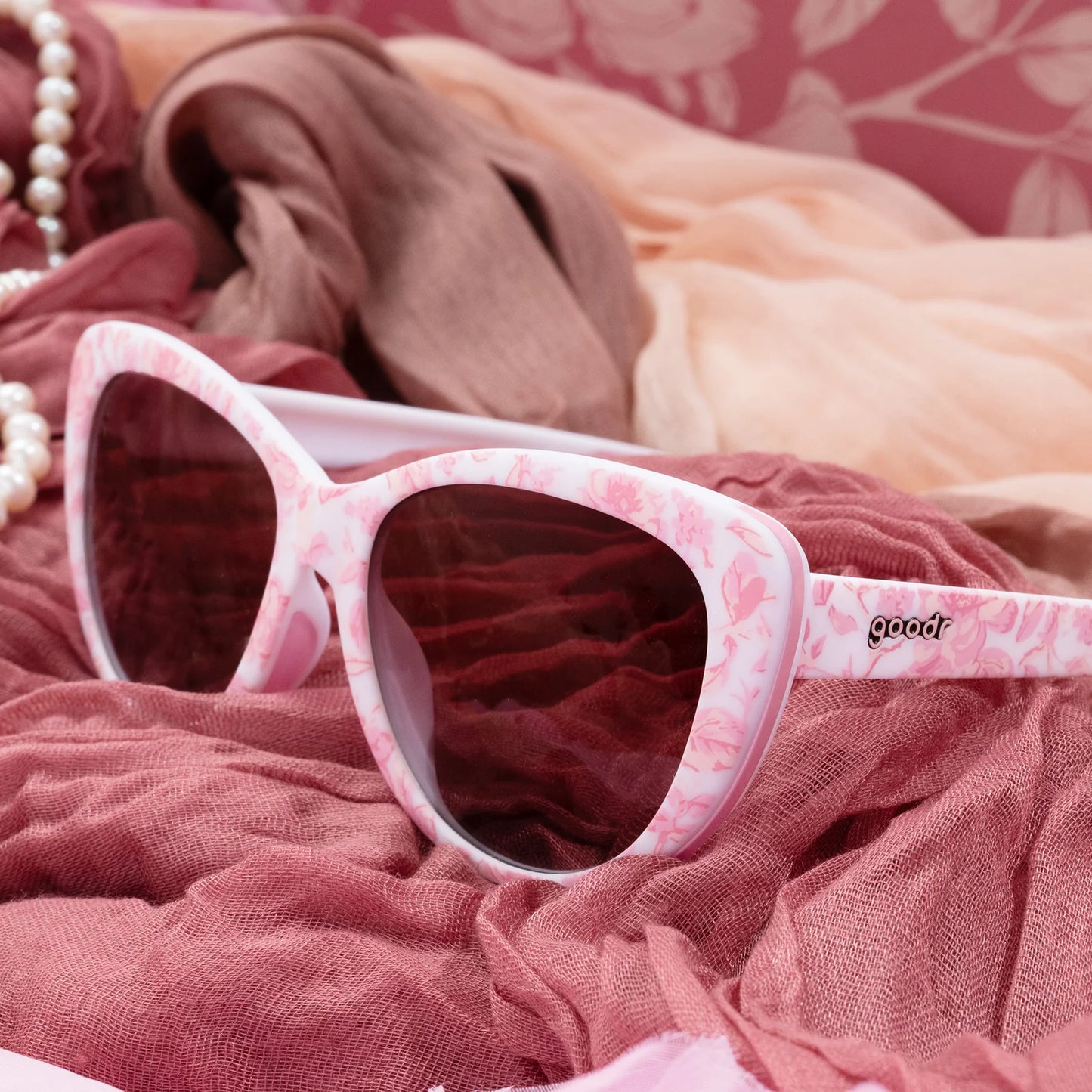 My Tea Spouts Gossip Sunglasses