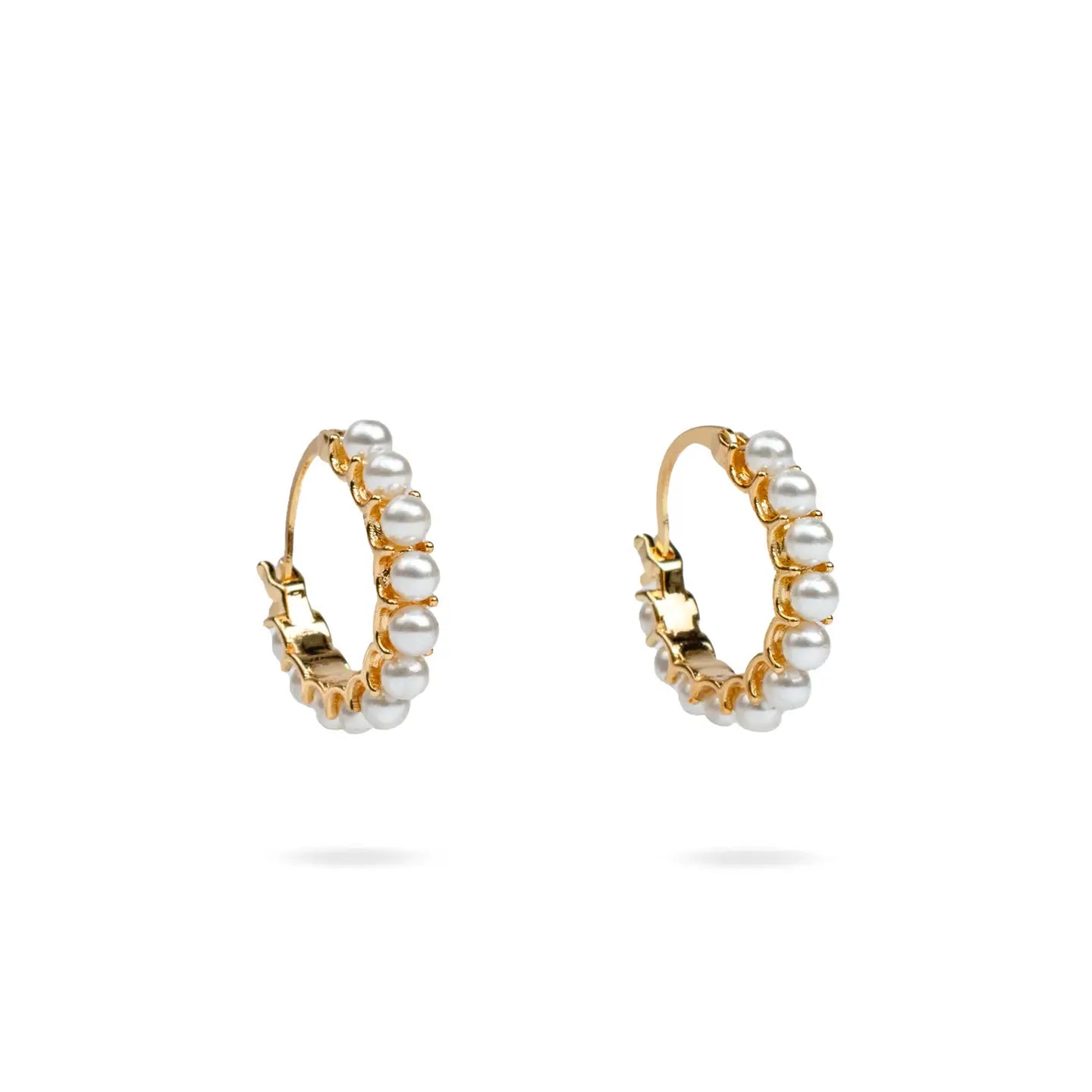 Jana Pearl Hoop Earrings