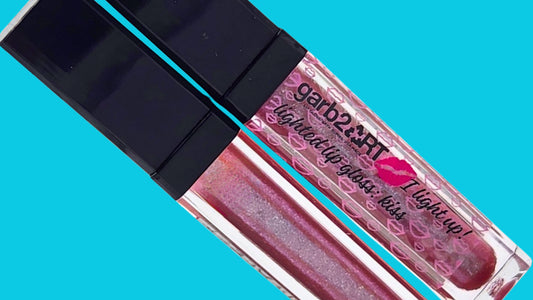 Kiss Lighted Lip Gloss with Lighted Wand