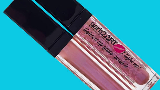 Push It Lipgarb Gloss with Lighted Wand