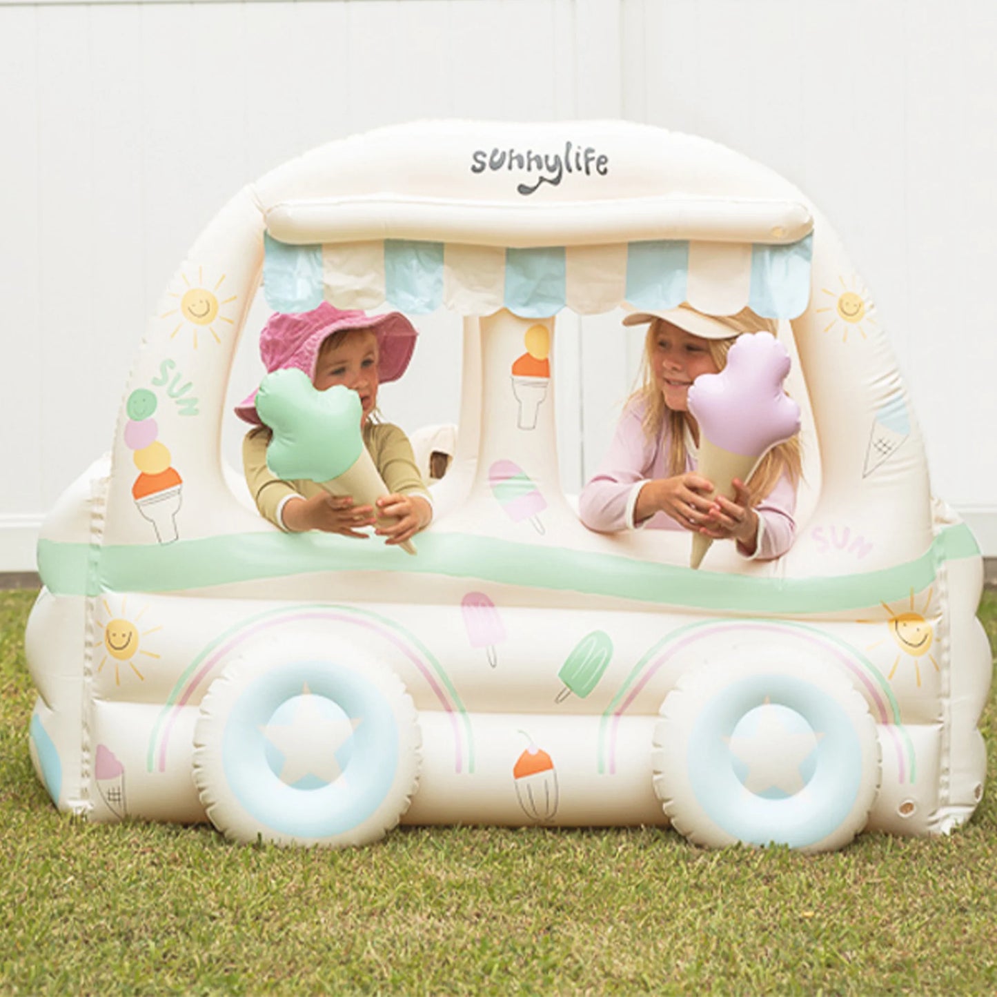 Inflatable Cubby | Summer Sundae