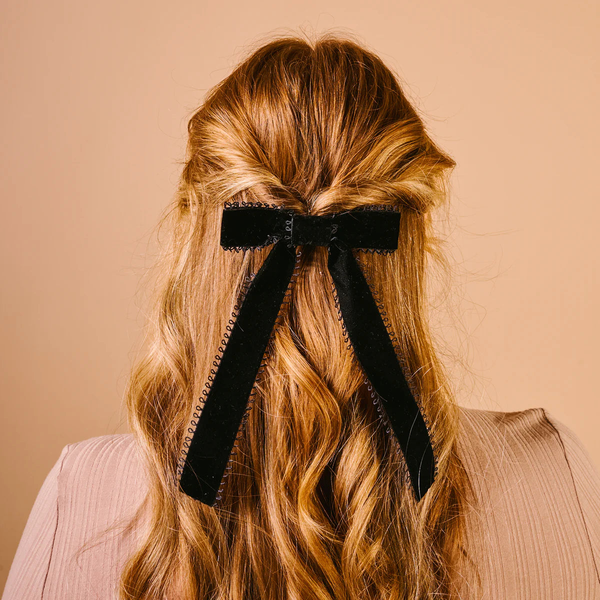 Black Vintage Hair Bow