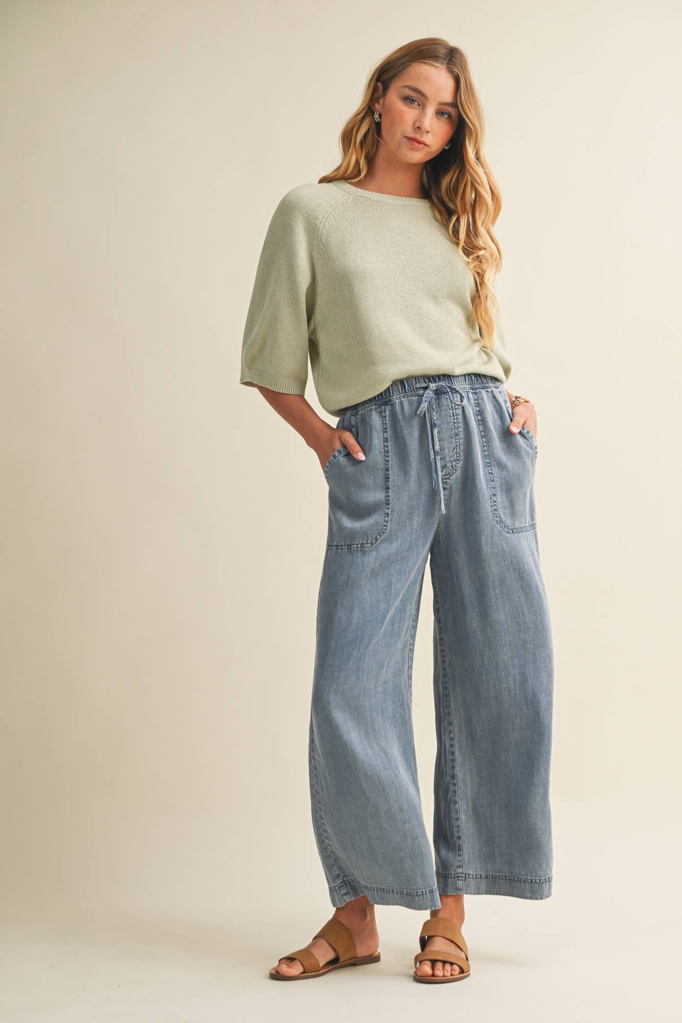 Rebecca Jeans | Cropped / Medium