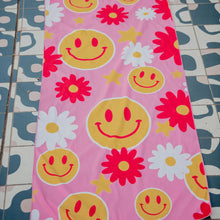 Load image into Gallery viewer, Red Flower Happy Face Towel
